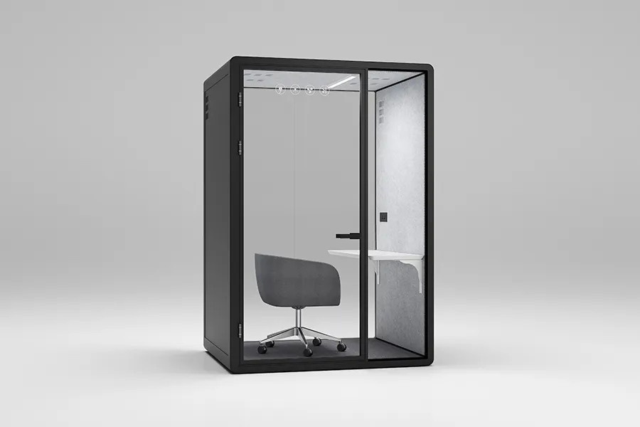 アイ・スペースMモデル（サンプル／ブラック／正面）